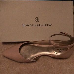 Bandolino pink flats